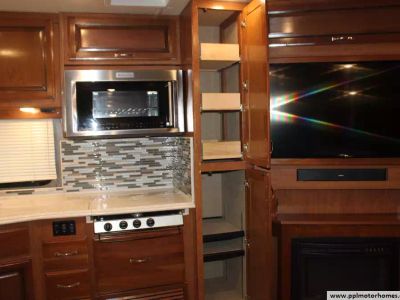 2006 Tiffin Allegro Bus — photo 34 view