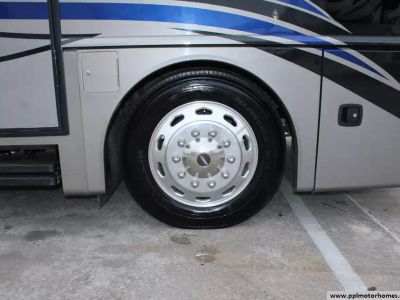 2006 Tiffin Allegro Bus — photo 61 view