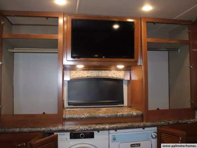 2006 Tiffin Allegro Bus — photo 14 view
