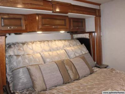 2006 Tiffin Allegro Bus — photo 12 view
