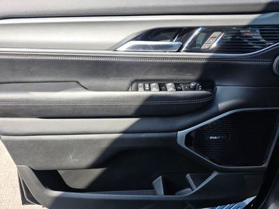 2026 Jeep Grand Wagoneer — photo 16 view