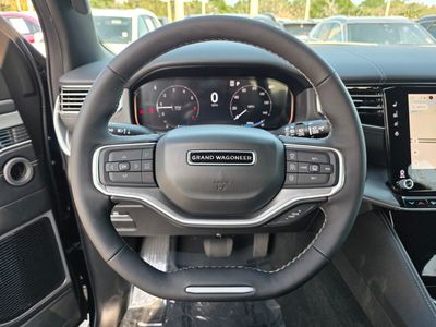 2026 Jeep Grand Wagoneer — photo 18 view
