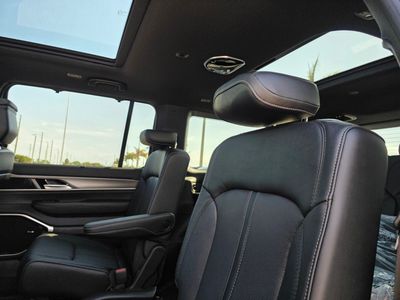2026 Jeep Grand Wagoneer — photo 8 view