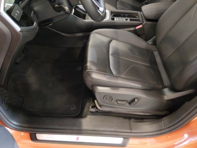2025 Audi Q3 — photo 13 view