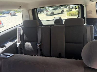 2009 Chevrolet Suburban — photo 17 view