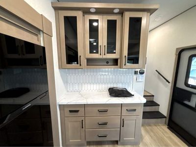 2026 Grand Reflection 150 Series - Photo 14