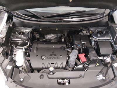 2024 Mitsubishi Outlander Sport — photo 9 view