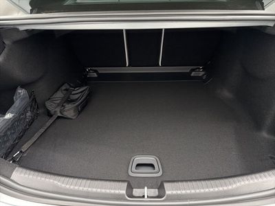 2026 Mercedes-Benz C-Class - Photo 24