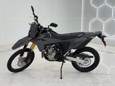 2025 Suzuki DR-Z4S - Photo 5