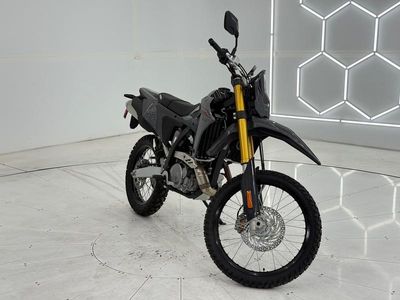 2025 Suzuki DR-Z4S - Photo 2