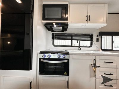 2026 Jayco Jay Flight SLX - Photo 13