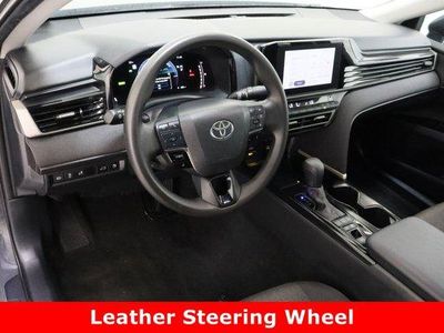 2025 Toyota Camry FWD - Photo 13