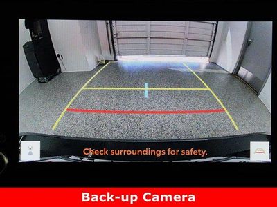 2025 Toyota Camry FWD - Photo 20