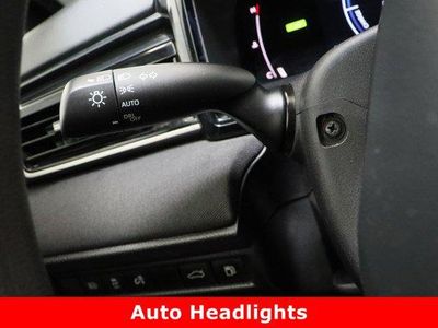 2025 Toyota Camry FWD - Photo 24