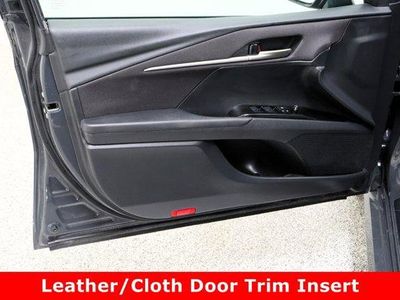 2025 Toyota Camry FWD - Photo 12