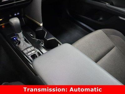 2025 Toyota Camry FWD - Photo 16