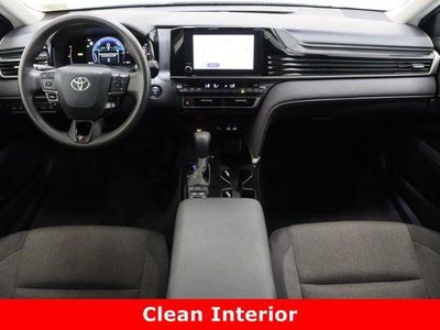 2025 Toyota Camry FWD - Photo 29
