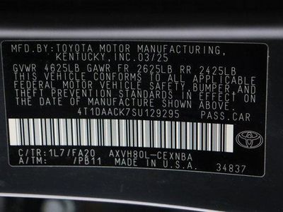 2025 Toyota Camry FWD - Photo 40