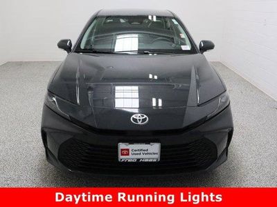 2025 Toyota Camry FWD - Photo 3