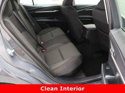 2025 Toyota Camry FWD - Photo 33