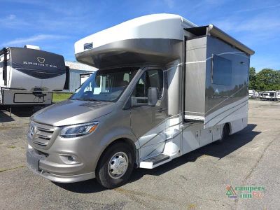 2027 Newmar Freedom Aire — rear three-quarter view