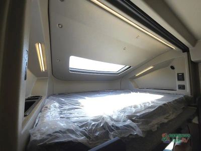 2027 Newmar Freedom Aire — photo 30 view