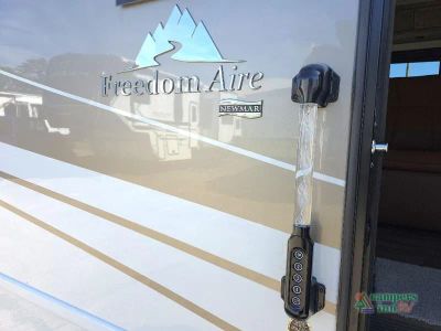 2027 Newmar Freedom Aire — photo 12 view