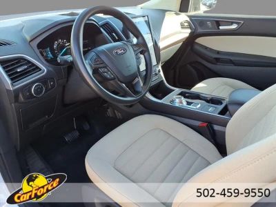 2024 Ford Edge — detail view