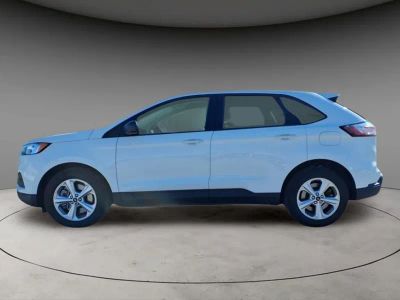 2024 Ford Edge — side profile view