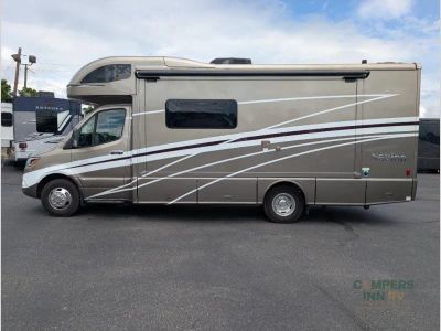 2024 Winnebago Navion — photo 8 view