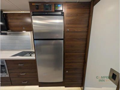 2024 Winnebago Navion — photo 47 view