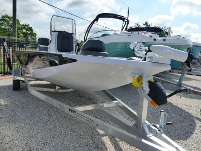 2026 Xpress HYPER-LIFT H20 BAY - Photo 1
