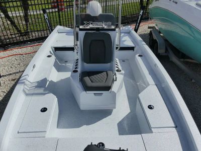 2026 Xpress HYPER-LIFT H20 BAY - Photo 13
