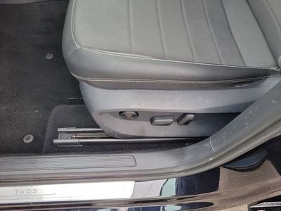 2024 Volkswagen Taos - Photo 14