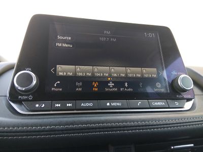 2024 Nissan Rogue — photo 17 view