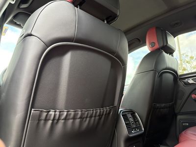 2026 Porsche Macan - Photo 18