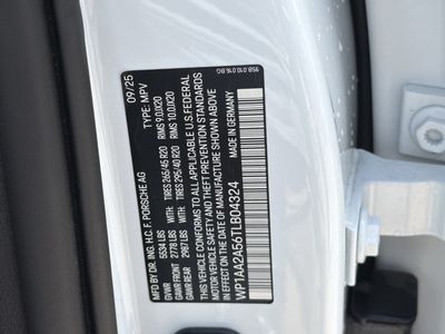 2026 Porsche Macan - Photo 40