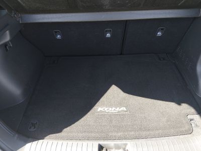 2023 Hyundai Kona — photo 11 view