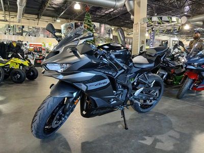 2026 Kawasaki Ninja ZX-4RR ABS - Photo 2