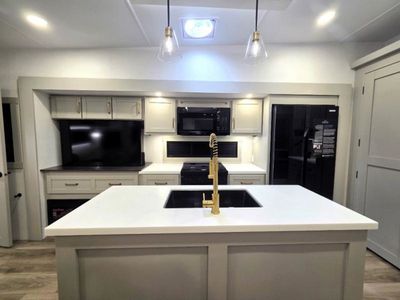 2026 Brinkley RV Model Z - Photo 9