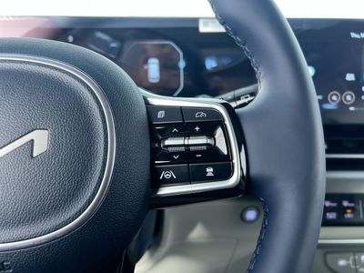 2026 Kia Carnival — photo 18 view