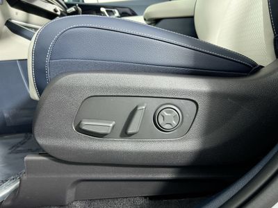 2026 Kia Carnival — photo 14 view