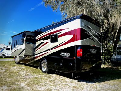 2014 Tiffin Allegro - Photo 2