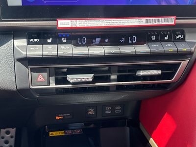 2026 Toyota Camry - Photo 14