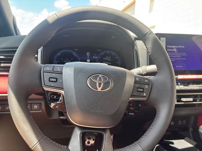 2026 Toyota Camry - Photo 21