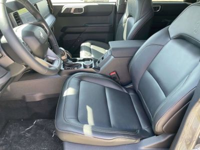 2026 Ford Bronco - Photo 13