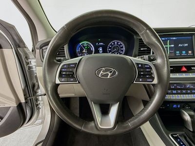 2018 Hyundai Sonata Hybrid - Photo 9