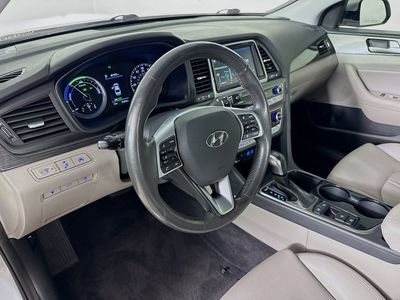 2018 Hyundai Sonata Hybrid - Photo 7
