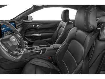 2026 Ford Mustang - Photo 6