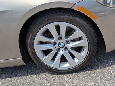 2011 BMW 3 Series - Photo 11